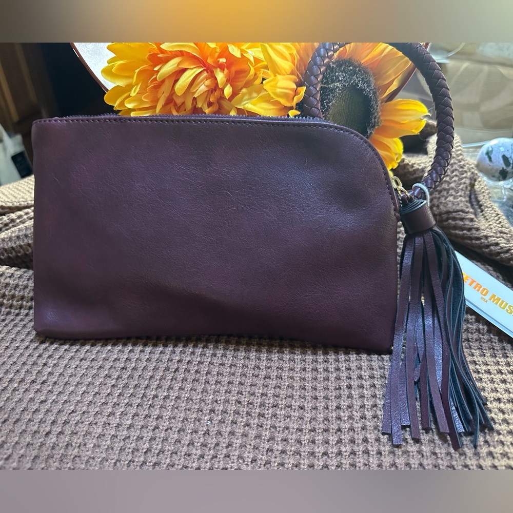 Metro Muse Clutch Wristlet